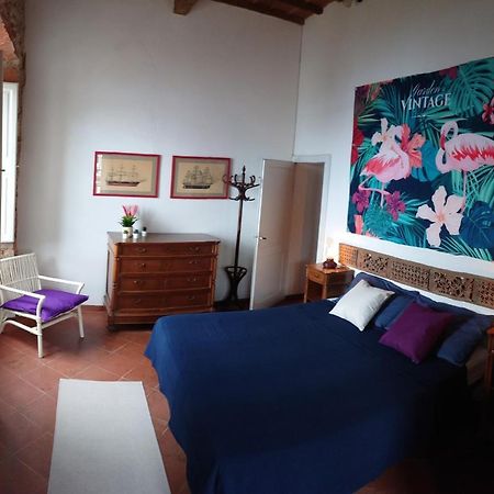 Appartement La Casina Di Alice à Marciana Marina  Extérieur photo