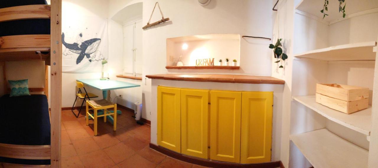 Appartement La Casina Di Alice à Marciana Marina  Extérieur photo