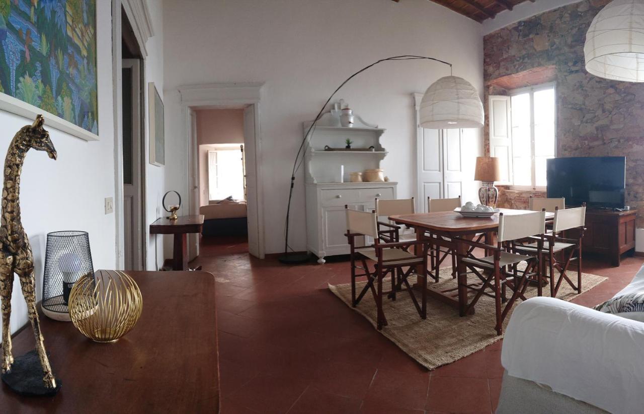 Appartement La Casina Di Alice à Marciana Marina  Extérieur photo
