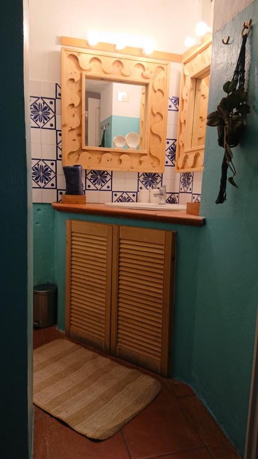 Appartement La Casina Di Alice à Marciana Marina  Extérieur photo